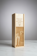Caja de vino individual personalizada.